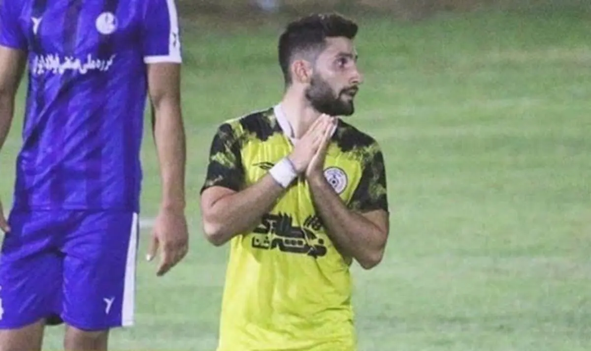 محمد قنبری با تراکتور قرارداد امضا کرد