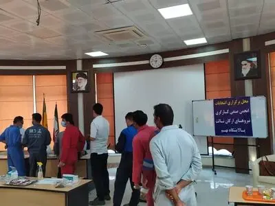 یک گام رو به جلو؛ برگزاری انتخابات انجمن صنفی برای پیمانکاری‌های عسلویه
