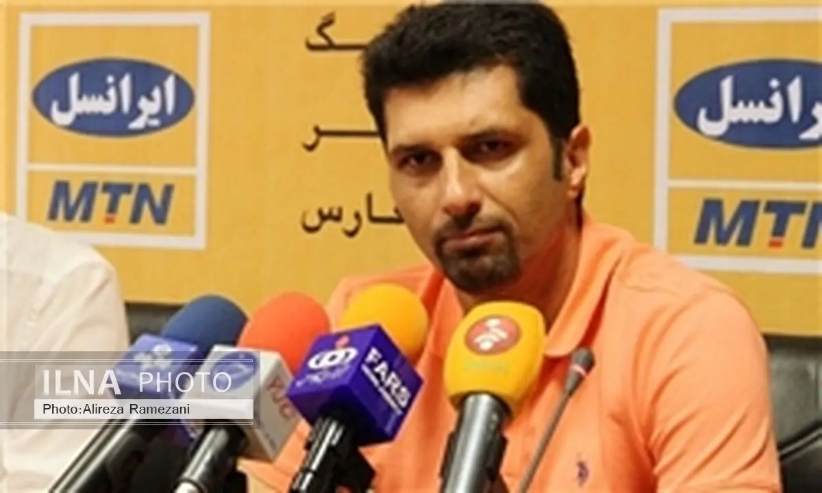 حسینی: اتفاقات فوتبالی گریبانگیر ذوب آهن شده بود
