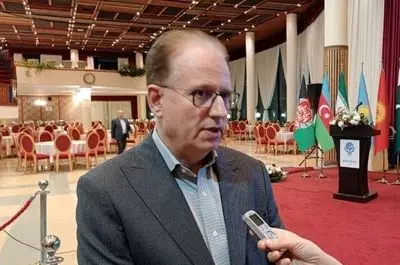 با تحریم یا بدون تحریم بسته‌های پیشنهادی خود به سازمان اکو را ارائه می‌کنیم