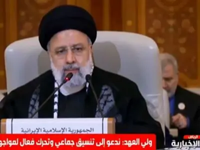 الرئیس الإیراني: يجب  أن نتخذ قراراً تاريخياً وحاسماً بشأن ما يحدث داخل الأراضي الفلسطينية/ علینا أن نلفت الانتباه إلى برنامج إسرائیل النووي