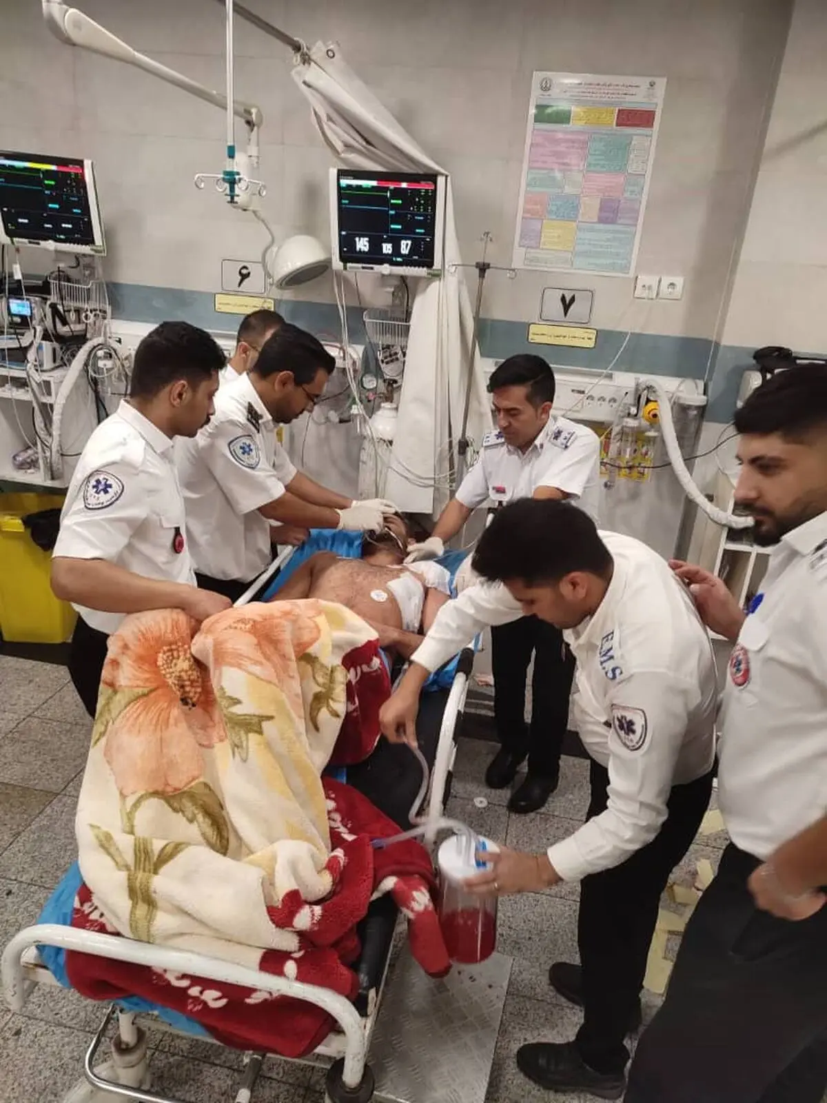 حمله به امدادگران ۱۱۵ را تا برخورد قاطع با عوامل حادثه پیگیری می‌کنیم/یکی از کارشناسان در ICU بستری است