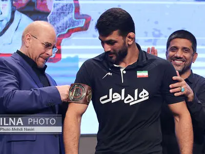 افتتاح فدراسیون کشتی با حضور رئیس مجلس در ورزشگاه آزادی 