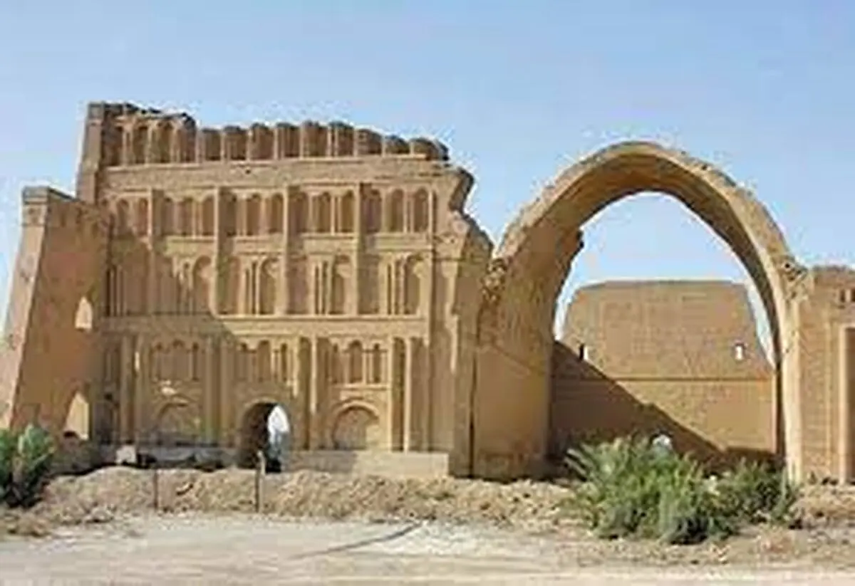معلم تراثی فی العراق على وشک السقوط ودعوة لایران للتدخل