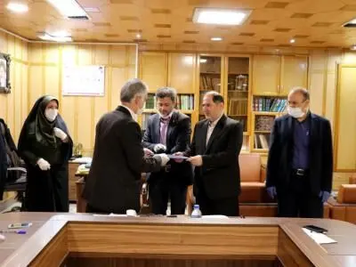 تجلیل فرماندار رشت از اعضای کمیته پشتیبانی انتخابات رشت