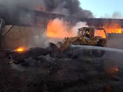 آتش‌سوزی در کارخانه تولید کفش در جاده خاوران