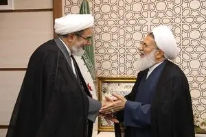 وحدت ارتش و سپاه خار چشم دشمنان و رکن اقتدار دفاعی کشور است