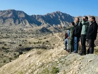 فرونشست و فرسایش خاک بر بستر تالاب پریشان /  زیاده خواهی‌ها به حریم تالاب در احیای آن خلل ایجاد می‌کند 