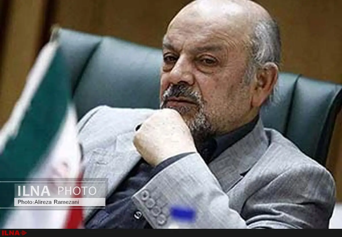 زیرساختها اصلاح نشود، تجمیع بیمهها گرهگشا نیست/تولیت وزارت بهداشت بر بیمهها، تمامیتخواهیست