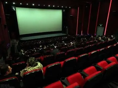 ۴ فیلم جدید به چرخه اکران اضافه می‌شوند/ مجوز ۳۰ ثانیه تبلیغات تجاری در سینماها