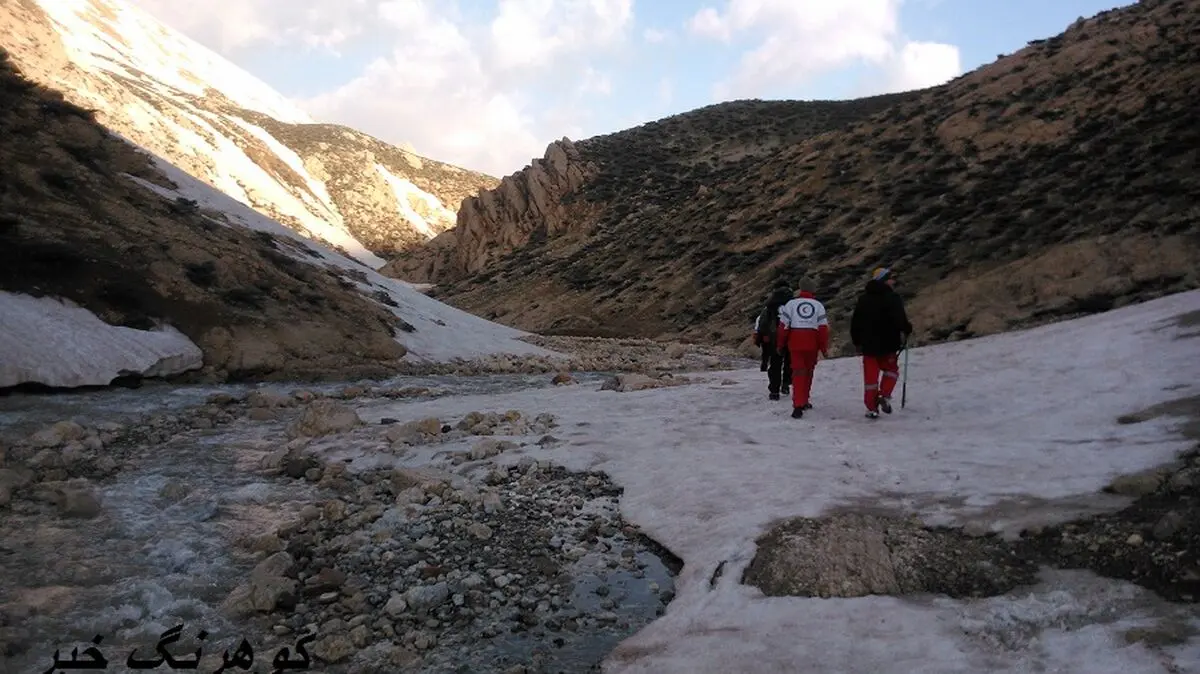 امدادرسانی به 60 خانوار عشایر در مناطق اطراف شهرستان کوهرنگ/ بارش شدید برف در ارتفاعات شهرستان