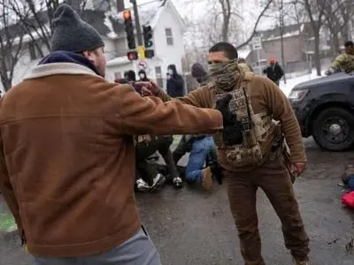 پس لرزه‌های مرگ پرستار/ جنبش کارگری آمریکا تمام قد به میدان آمد