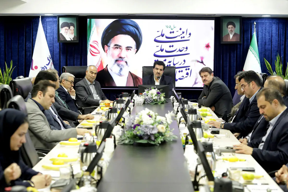 حمایت همه‌جانبه بانک رفاه کارگران از ذوب‌آهن برای تکرار پیشتازی در عرصه صنعت