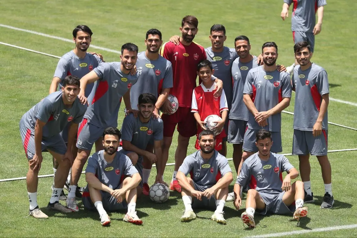 تمرین پنجشنبه پرسپولیس با حضور ویژه چند هوادار 
