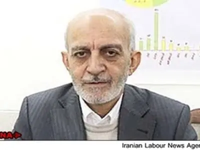 بزرگان قم برای فقر جامعه فکری کنند
