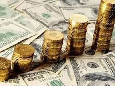 بهای انواع ارز در بازار چهاردهم فروردین