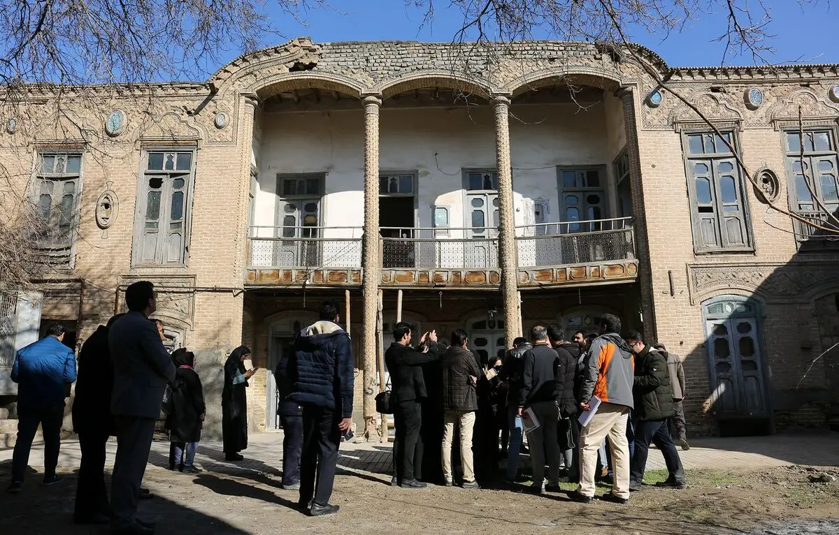 انتشار 1400 میلیارد تومان اوراق مشارکت طرح اطراف حرم مطهر در انتظار ضمانت دولت