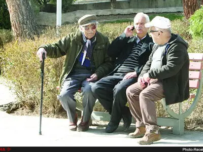 ۴۰۰ هزار تومان کمک معیشت بازنشستگان صنعت نفت پرداخت شد