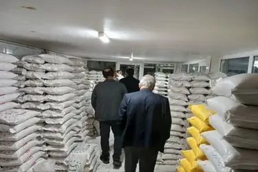 ۲۵ تن شکر قاچاق در تبریز کشف شد