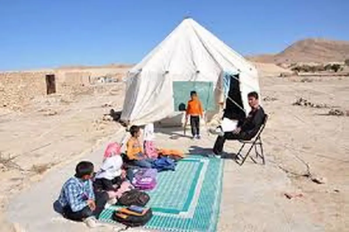 آموزگار عشایری، پرچمدار علم در مناطق دورافتاده است