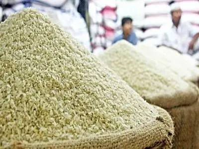 قیمت جدید کالاهای اساسی در بازار؛ برنج ایرانی کیلویی چند به دست مصرف کننده می رسد؟