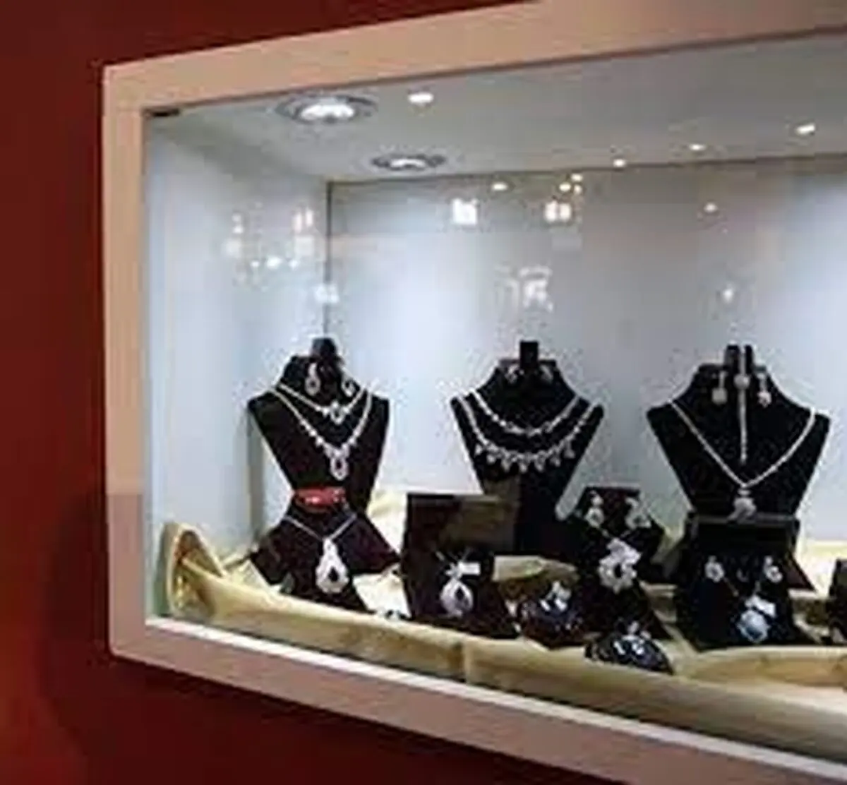 شرکت‌کنندگان در نمایشگاه طلای اصفهان از مالیات معاف می‌شوند /شهرک طلای اصفهان  به‌زودی کلید می‌خورد