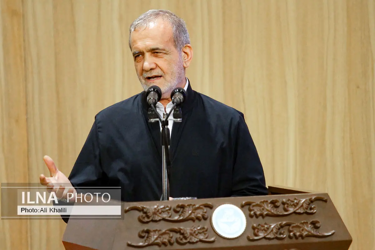 زنده نگهداشتن یاد شهدا ارزشمند، اما مهمتر آن است که راه آنان را ادامه دهیم