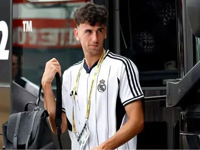 یک رئالی شاگرد فابرگاس شد