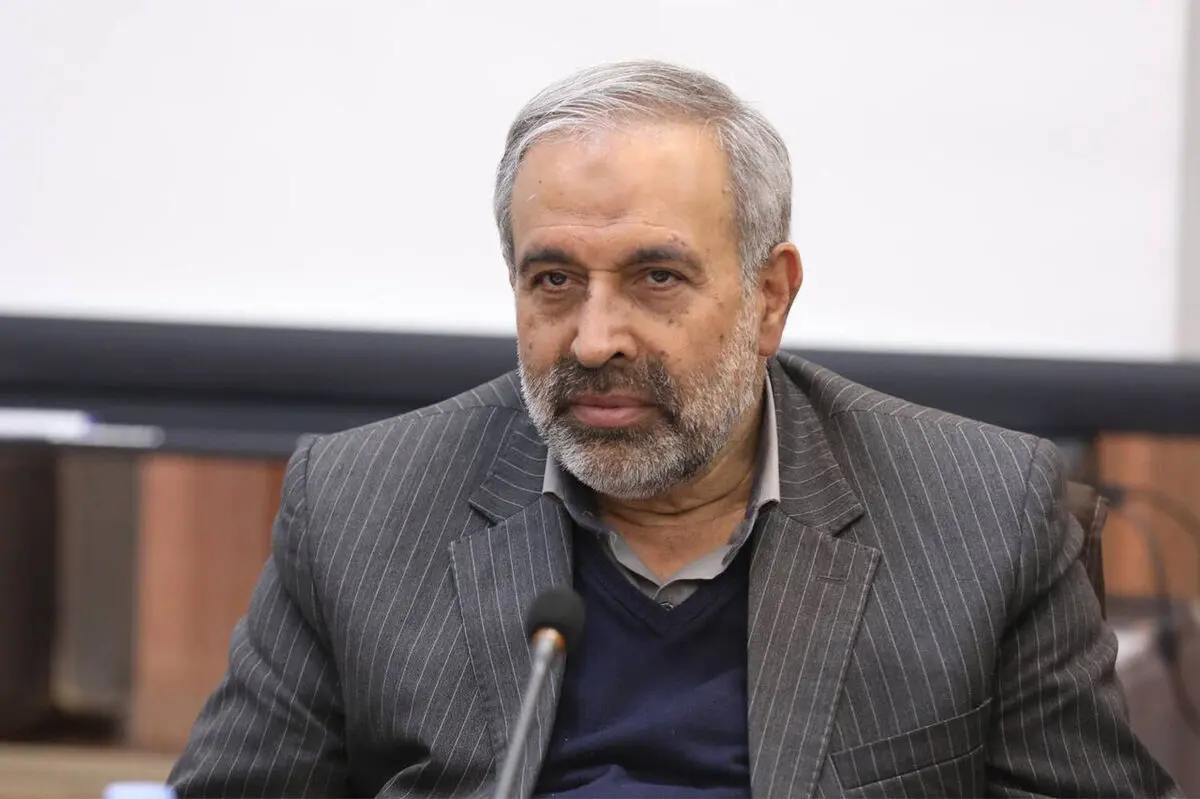 موضوع راه ها و کمبود ایستگاه های بنزین و گاز در پیگیری می شود