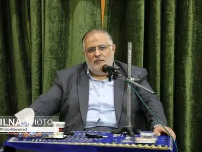 حضور مردم در مراسم تشییع شهدای گمنام اعلام وفاداری به آرمان‌های انقلاب است