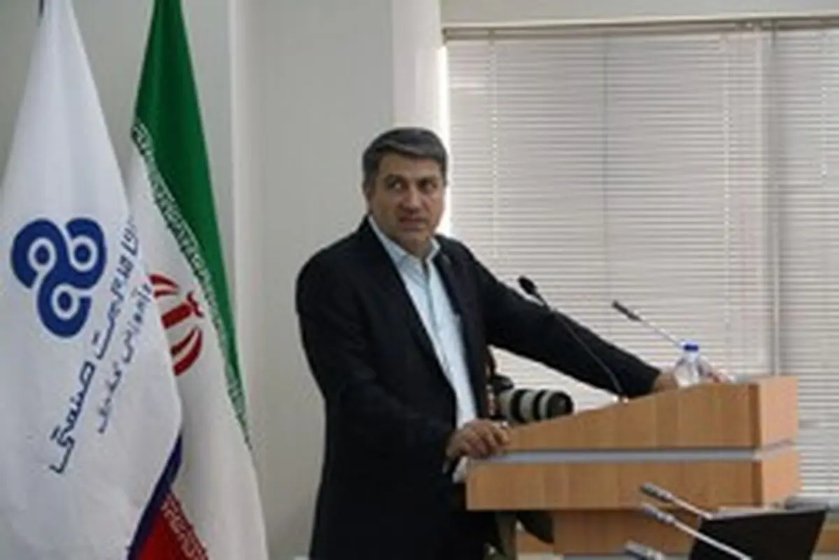 کشورهای در حال توسعه در حال وداع با ذغال سنگ هستند/ از ۳۰۰ روز آفتابی کشور برای انرژی استفاده کنیم
