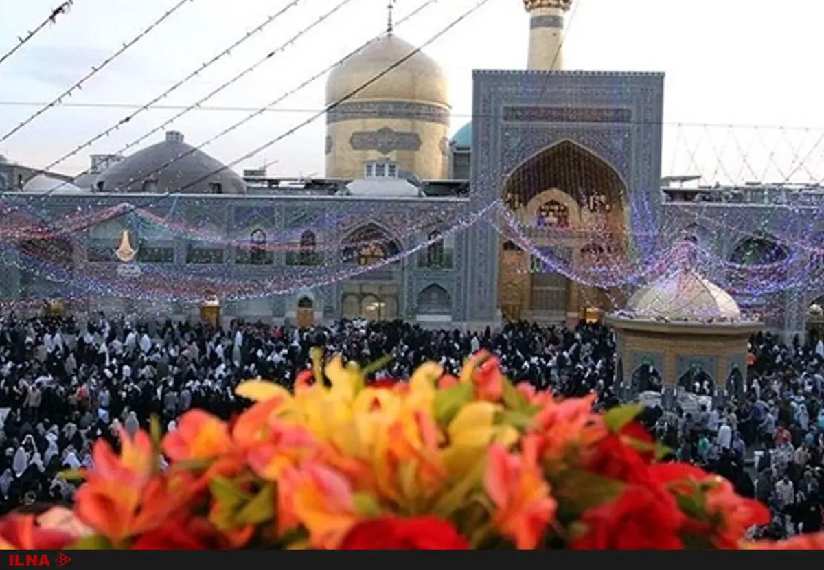 برنامه‌های مذهبی و فرهنگی در بارگاه امام رضا(ع) / بزرگترین سفره افطاری جهان اسلام در حرم رضوی 