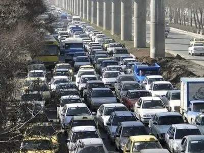 آمادگی شهرداری آمادگی برای اصلاح ترافیک شهر / راه حل؛ تعامل شهرداری و راهور است