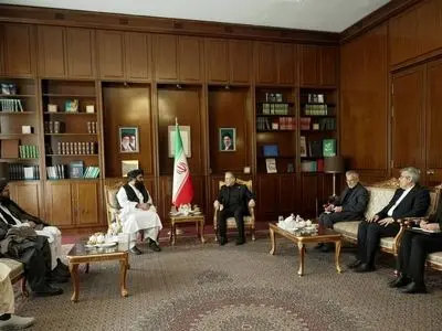 دیدار عراقچی با امیرخان متقی