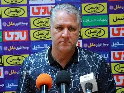 محمودی‌نیا: می‌توانست اتفاقات بهتری برای مس کرمان بیفتد/ تغییر مدعامل شاید روحیه حریف را تقویت کند