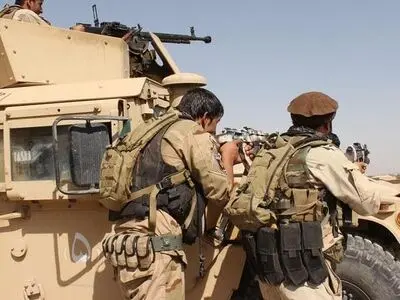 ۷ کشته در پی حمله یک پلیس افغان به هم‌قطارانش