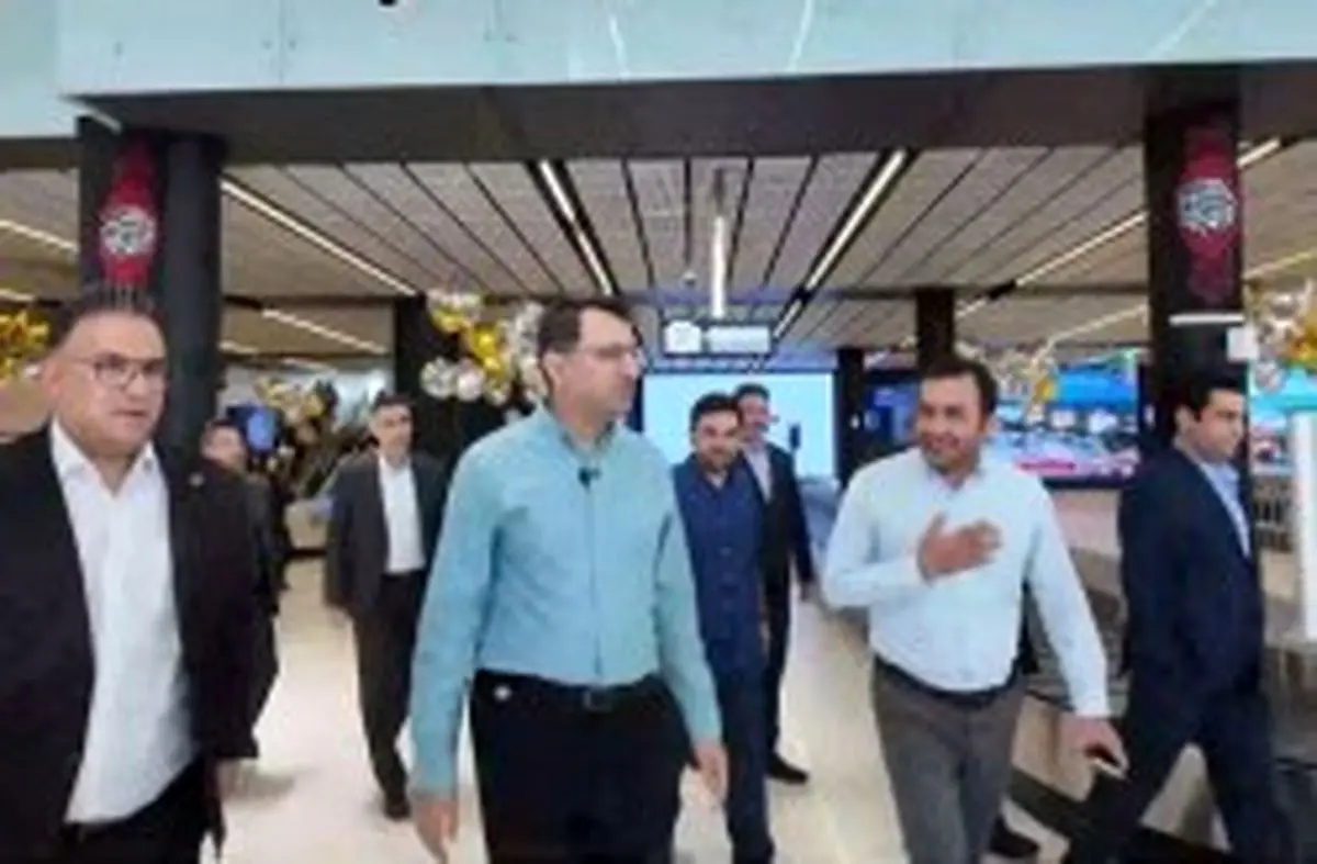 دستاوردهای سفر مدیرعامل سازمان منطقه آزاد کیش به تهران؛ از حمایت‌های بیمه‌ای و مالیاتی تا تسهیل خروج کالا