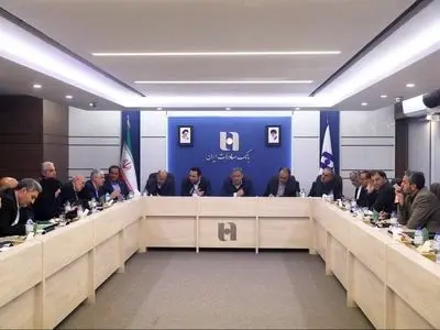 نشست اعضای کمیسیون اقتصادی مجلس با مدیرعامل و مدیران ارشد بانک صادرات ایران برگزار شد/ تقدیر نمایندگان مجلس از روند اصلاحات و ارتقای خدمات در بانک صادرات ایران