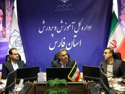 مشارکت بیش از ۲۴ هزار دانش آموز فارسی در پویش «۲۵ درجه؛ قرار همدلی»