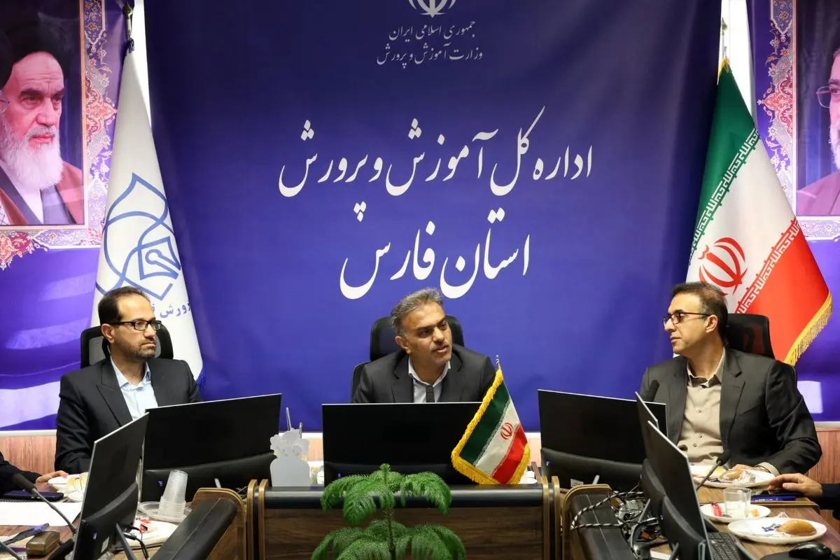 مشارکت بیش از ۲۴ هزار دانش آموز فارسی در پویش «۲۵ درجه؛ قرار همدلی»