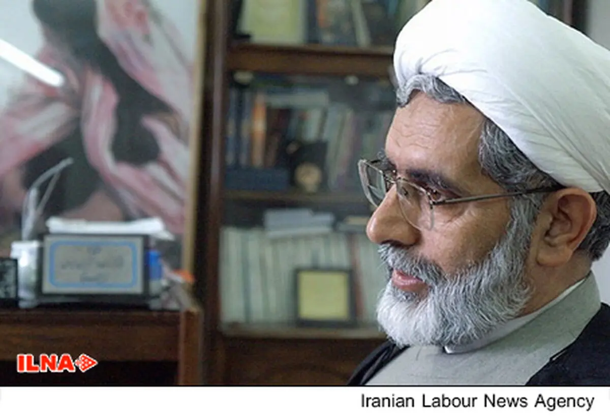 روحانی مردم را به این باور برساند که رایشان تاثیرگذار است
