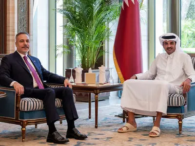 امیر قطر با هاکان فیدان دیدار کرد