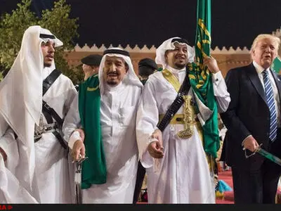 آمریکا دائما در حال عقب‌نشینی و تهران در حال پیش‌روی است/ گناه حریری این بود که نتوانست از «نفوذ ایران» جلوگیری کند
