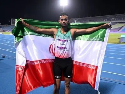 طلای دوی ۸۰۰ متر برای امیریان در بازی‌های کشورهای اسلامی