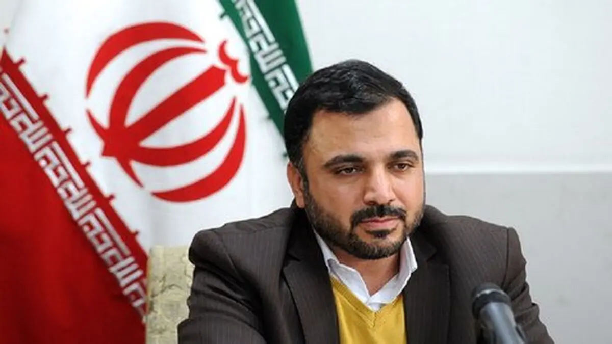 وزیر ارتباطات در کمیسیون صنایع به سوالات نمایندگان پاسخ می‌دهد