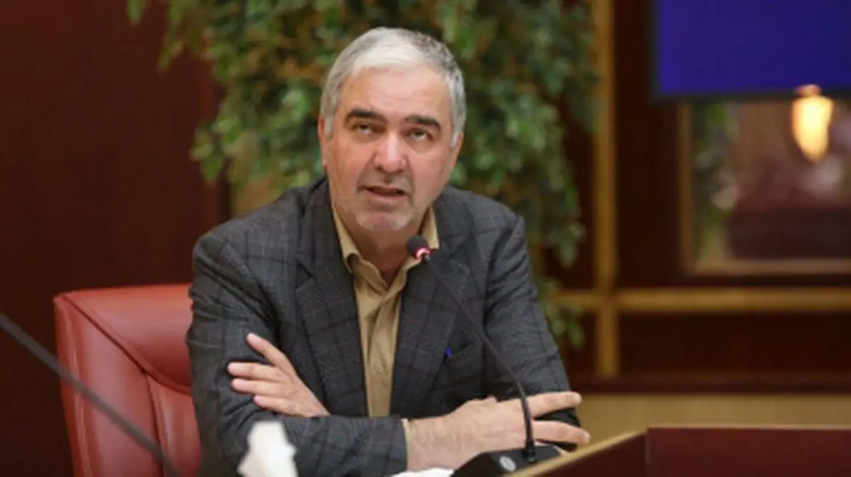 محوریت سیاست‌های فرهنگی در دانشگاه‌ها انس با قرآن و تعمیق باورهای دینی است