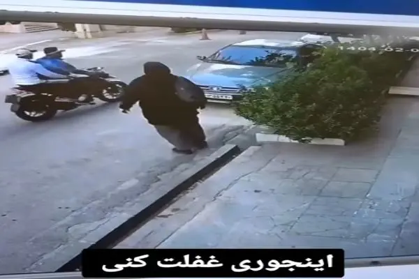 سرقت ضبط خودرو در ده ثانیه! + فیلم