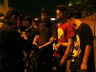 دستگیری ۲۵ نفر از اراذل و خرده فروشان مواد مخدر در پارک دانشجو 