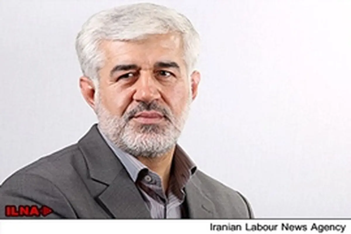 فساد مالی در شهرداری تهران / اعضای شورا لیست دارایی‌های خود را ارائه کنند