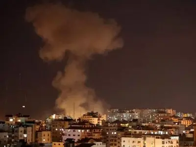 Israeli air raids kill three Palestinians as Gaza tensions rise